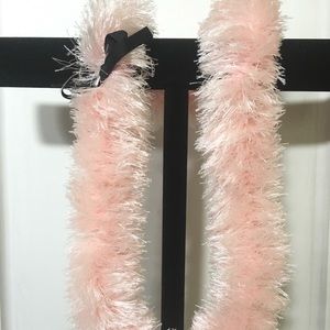 NWOT Graduation Lei Handmade Light Pink Fun Fur Eyelash Yarn
